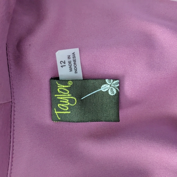 Taylor long sleeve dress, mauve,size 12  NWOT - Picture 7 of 7